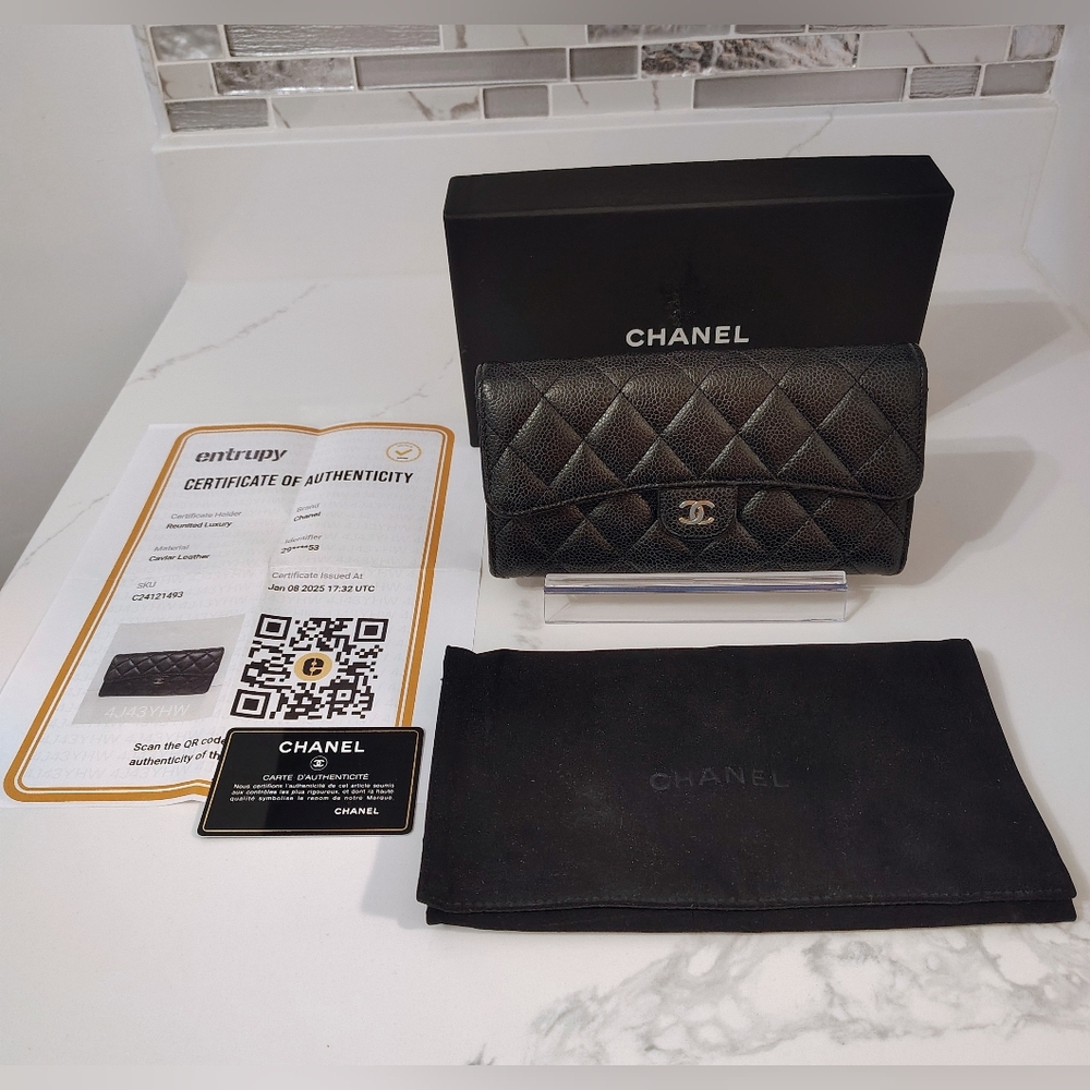 EUC CHANEL Long Wallet - Black Quilted Caviar Leather Flap w/SHW - Picture 3 of 15
